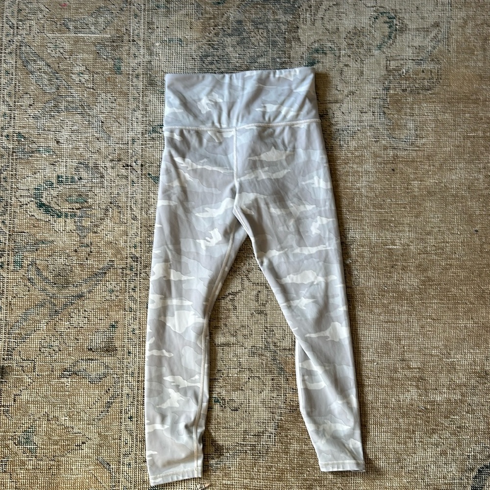 Athleta size small camo leggings